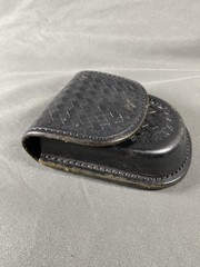 Don Hume C304 Black Basket Weave Leather Hand Cuff Duty Holster