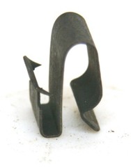 (25) – Automotive Cable Edge Clips – Double With Rolled Edge 8106