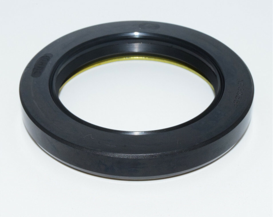 07012-00115 OIL SEAL FITS KOMATSU PC200-7 PC240-7 PC220-7 SWING REDUCTION
