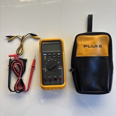 Fluke 87 III True RMS Digital Multimeter with Leads & Case