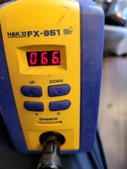 Hakko Soldering Station FX951 Excellent Condition, One Solder Tip, With Solder