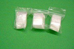 Square 1″ x 1″ Reclosable 2mil Zip Seal Lock Bags 300 Clear Mini 1×1 Baggies
