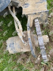 China Mini Excavator Drive Motor Reinforcement Brackets With Tie Down Slot