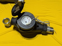 Stenner Carlon JLP1500-1PPG 1.5″ Water Meter Lot of 2, New w/ Pulse Sensors