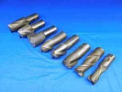 LOT OF 8 HSS SQUARE / CORNER RADIUS END MILLS CUTTING DIAMETERS 1″, 1 1/2, & 2″