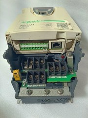 Schneider Electric Altivar 71 1.5kw-2HP ATV71HU15N4 VFD