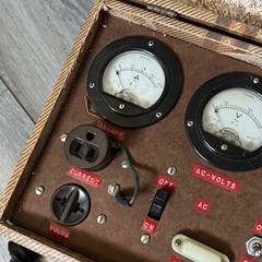 Vintage Portable Electrical Test Box Voltmeter Ammeter Experiment Field Test Kit