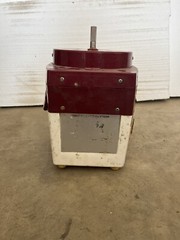 Robot Coupe R2 Combination Processor Base Only not working unsure how to use.