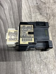 Fuji Electric SC-5-1 / SC51 Contactor 100/110V 60hz Coil #4020X106