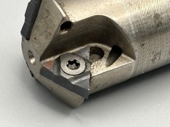 Vargus 1.00″ Indexable Thread Mill TM3SC100W102-315-2U 1.00″ Shank 5-3/4″ OAL