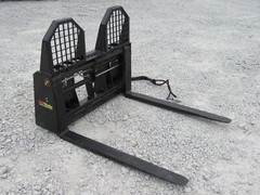 48″ Hydraulic Sliding Walk Through Pallet Fork Set Skid Steer Quick Attach