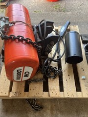 CM Lodestar Model L 1-Ton Electric Chain Hoist W/ Trolley 480v 16fpm