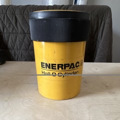 Enerpac RCH-302 Hollow Plunger Single-Acting Cylinder 30 ton
