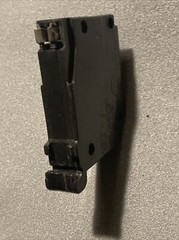 CH120 Cutler-Hammer Type CH 1 Pole 20 Amp 120v plastic foot SWD handle