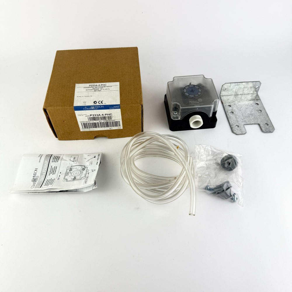 JOHNSON CONTROLS P233A-4-PHC AIR PRESSURE SWITCH NEW