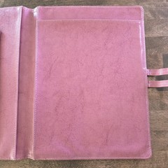 Franklin Covey Portfolio Binder Pink Leather *see pics