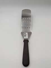Update International 10″ x 3″ Perforated Turner w/ Plastic Handle
