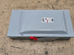 SIEMENS HF364, HEAVY DUTY SAFETY SWITCH ,3p/200A/600V, NEW IN BOX! MAKE OFFER!
