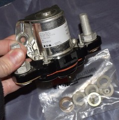 EATON SP-ST 400A 28V DC POWER RELAY 6041H205 MS24185-D2 0102352 CONTINUOUS DUTY