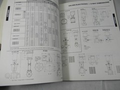 Barber Colman Controls Manual – 1983 Electric – Electronic – Pneumatic 10E
