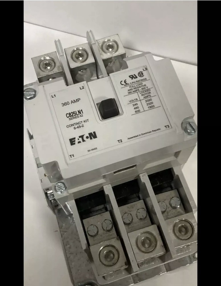 Eaton/Cutler-Hammer Contactor C825LN1 120V Coil 360A 600V NEW