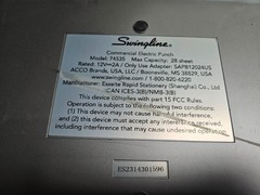 Swingline Commercial Electric 3 Hole Punch – 28 Sheets (74535)