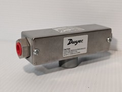 Dwyer 629C-02-CH-P2-E5-S1 Differential Pressure Transmitter, 0-10 PSI, 35 VDC