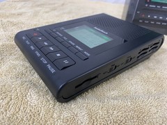 RadioShack Desktop 4GB Digital VOX Voice Recorder w/ SD Card Slot #1400214