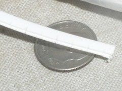 100 FT RICHCO ESSENTRA SPGS-1 WHITE FLEXIBLE GROMMET STRIP EDGING EDGE PROTECTOR