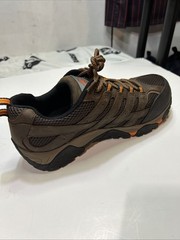 Men’s Moab Vertex Vent Composite Toe Work Shoes ‘Clay’ J11119 Size 11 W
