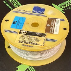 3252 – ALPHA WIRE – 1000FT WHITE 20 AWG Tinned Copper 80°C / 300 VRMS