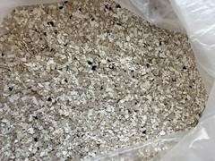 5 Lbs Tan, Beige, White and Black Chips/Flakes. 1/4 Size Epoxy Garage Floor