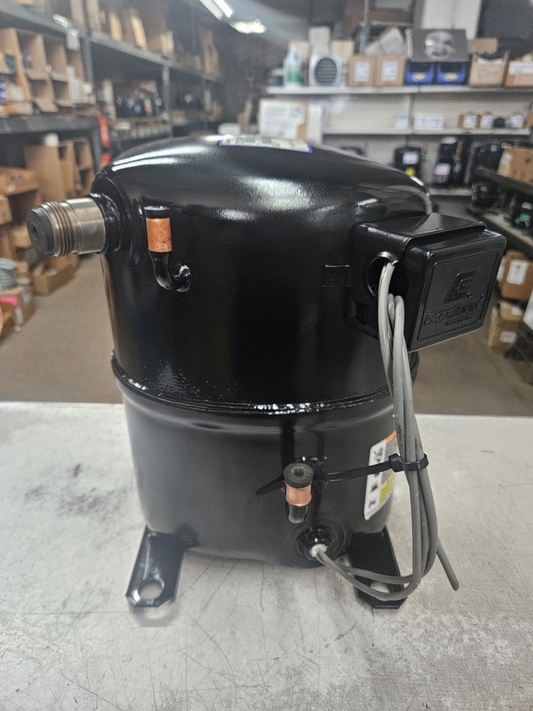 COPELAND CS18K6E-TFD 460V 3PH 60HZ R-404A/R-134A REF. COMPRESSOR W/ STUB CON.