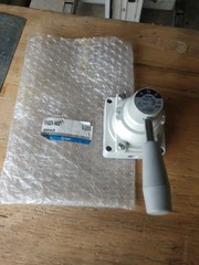 SMC VH301-N02 / VH301N02 BRAND NEW NOS
