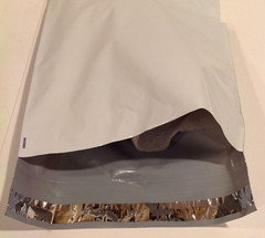 10″ x 13″ White Poly Mailers Bags w Tear Strip 2.5 mil Shipping Envelopes 500 ct