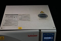 Tuttnauer EZ10 2540EA Autoclave Steam Sterilizer Dental, Cosmetology, Veterinary