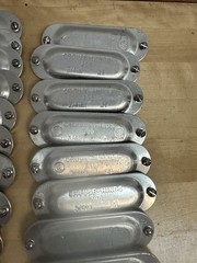 LOT OF 22 – Crouse-Hinds 290 – 3/4” Conduit Body Covers Only (READ)