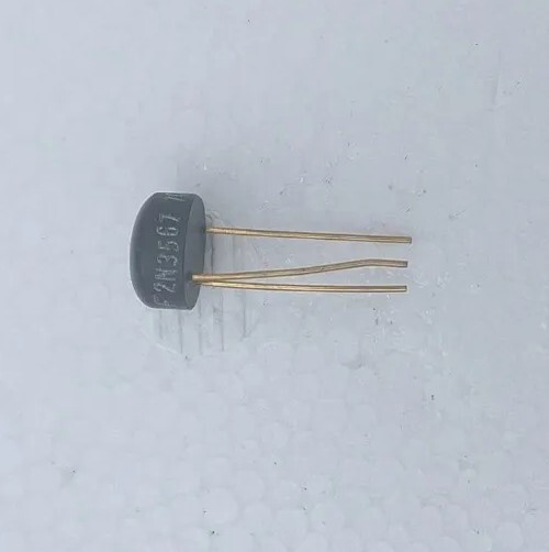 New Old Stock 2N3567-705 Transistor 3-pin Gold Leads