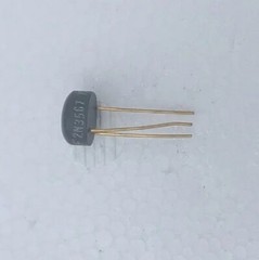 New Old Stock 2N3567-705 Transistor 3-pin Gold Leads