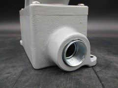 CROUSE HINDS CFS175-2023-M15 20A EXPLOSION PROOF FACTORY SEALED RECEPTACLE 125V