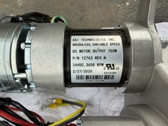 ASI Drives 9933 24V DC Gear Motor 36:1 Gearbox w/ Brake 102 RPM New Open Box