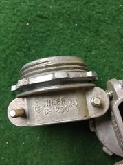 Lot of 10 – NEER C-1250, 1-1/4″ SE CABLE CONNECTOR – NEW OLD STOCK