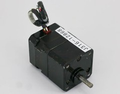 12868 VEXTA 2-PHASE STEPPING MOTOR, 0.1°/STEP, 4VDC, 0.6A PX243G01-01A