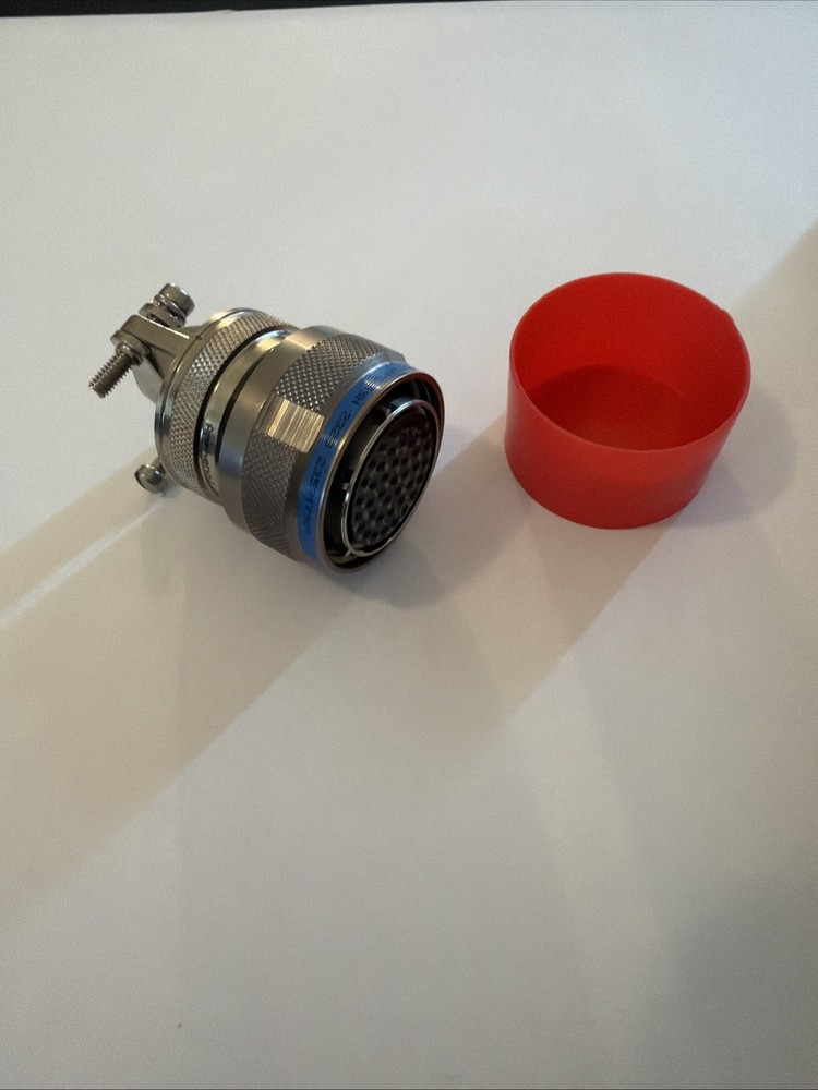 Souriau D38999/26KG41SN 41 Pos Socket Circular MIL Spec Connector W Backshell