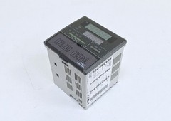 Yamatake SDC21 / C215GA00101 Temperature Controller AC100-240V 50/60Hz 18VA Max