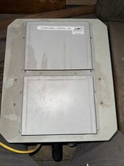 L-Com Global Connectivity Fiberglass Box W/ Industrial Remote Wireless LAN WiFi
