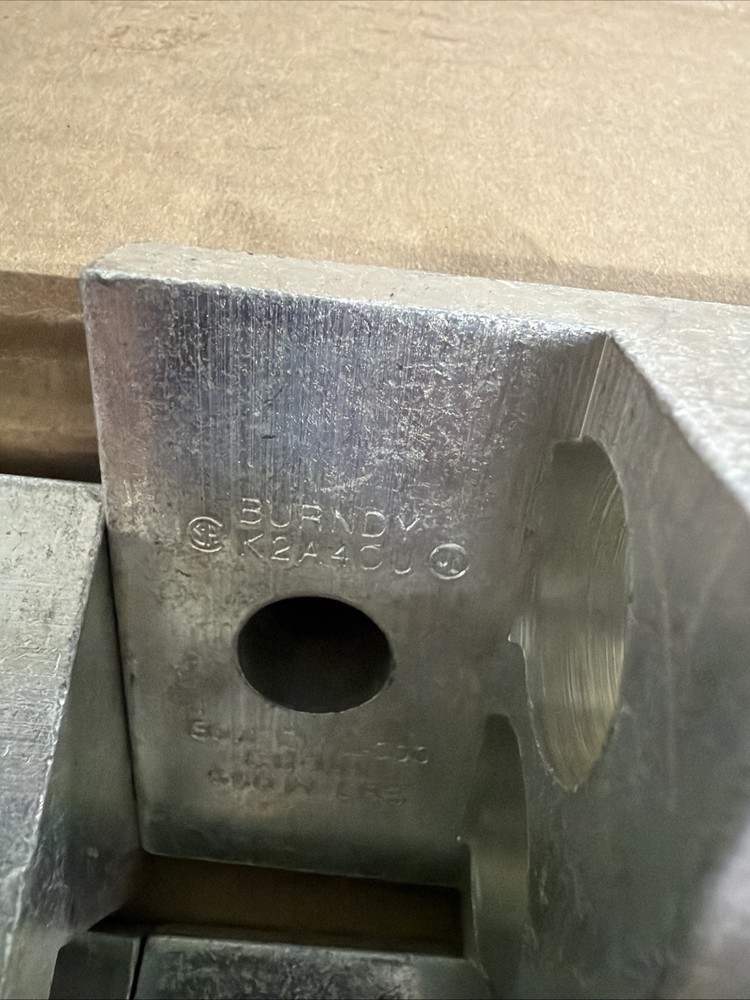 Burndy K2A4OU 300-800-MGM Mechanical Lug Lot Of 6