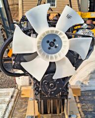 Yanmar 3TNV80 ENGINE