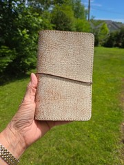 Foxy Fix Leather Notebook Cover, Off White Snowflake, 4.5″x7.25″, Quad Elastics