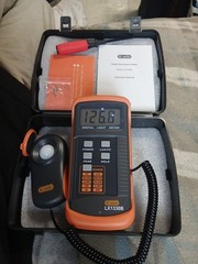 Dr.Meter LX1330B Digital Illuminance Light Meter 0-200,000 Lux Meter Luxmeter